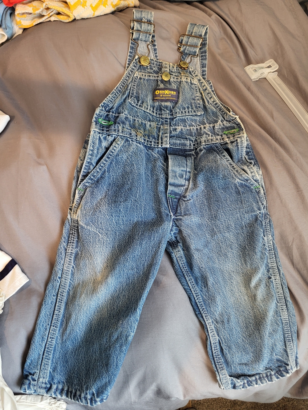 OshKosh B'gosh Distressed Kids Denim Overalls Staining On Front